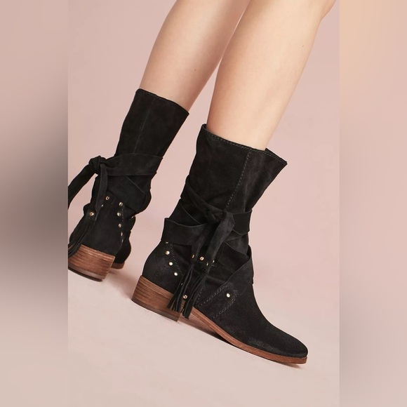 See By Chloe Studded Crosta Boots Women’s Black Suede Booties Gold Stud Size 7.5 - Picture 10 of 13